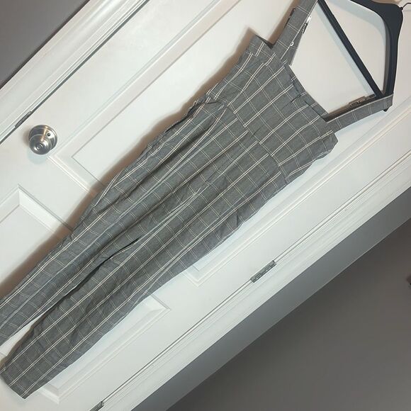 BNWT - WEWOREWHAT GREY CORSET OVERALL JUMPSUIT - LARGE - Picture 5 of 8